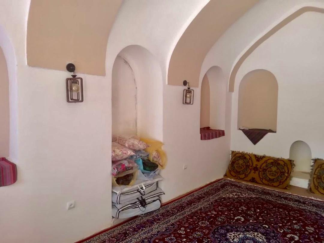اجاره اتاق سنتی در هاشم آباد دره شهر - 3