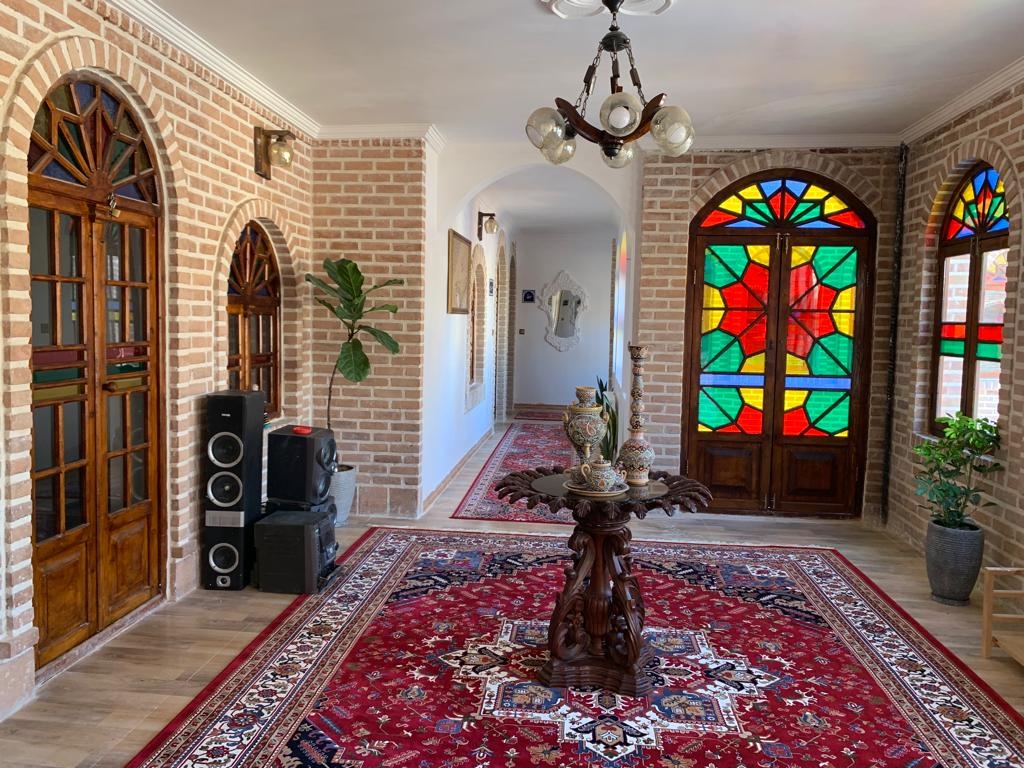 اجاره بومگردی سنتی در روستا خاوه ورامین - آناهیتا