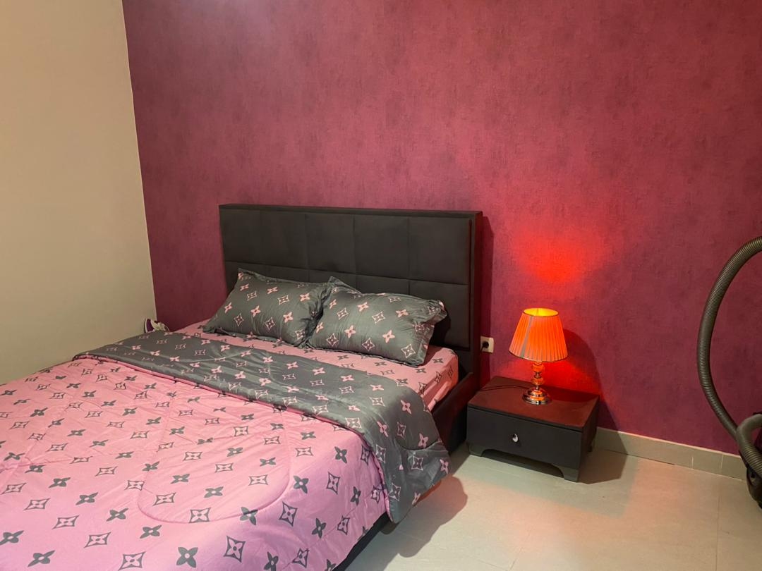 اجاره منزل نزدیک ساحل در دهکده ساحلی کیش دوخوابه طبقه اول