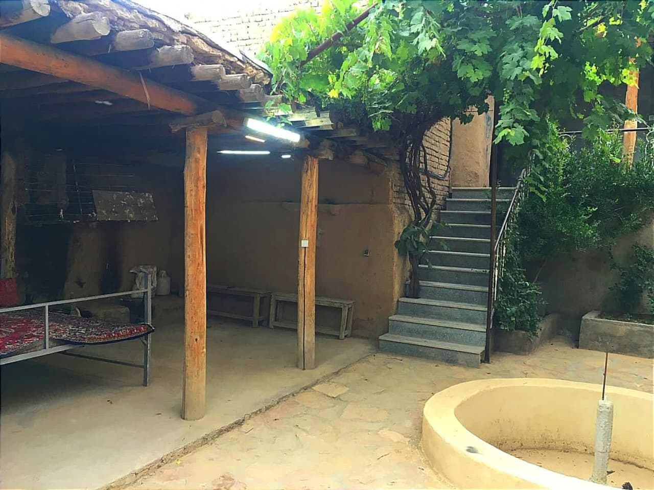 اجاره اتاق سنتی در گلیان شیروان