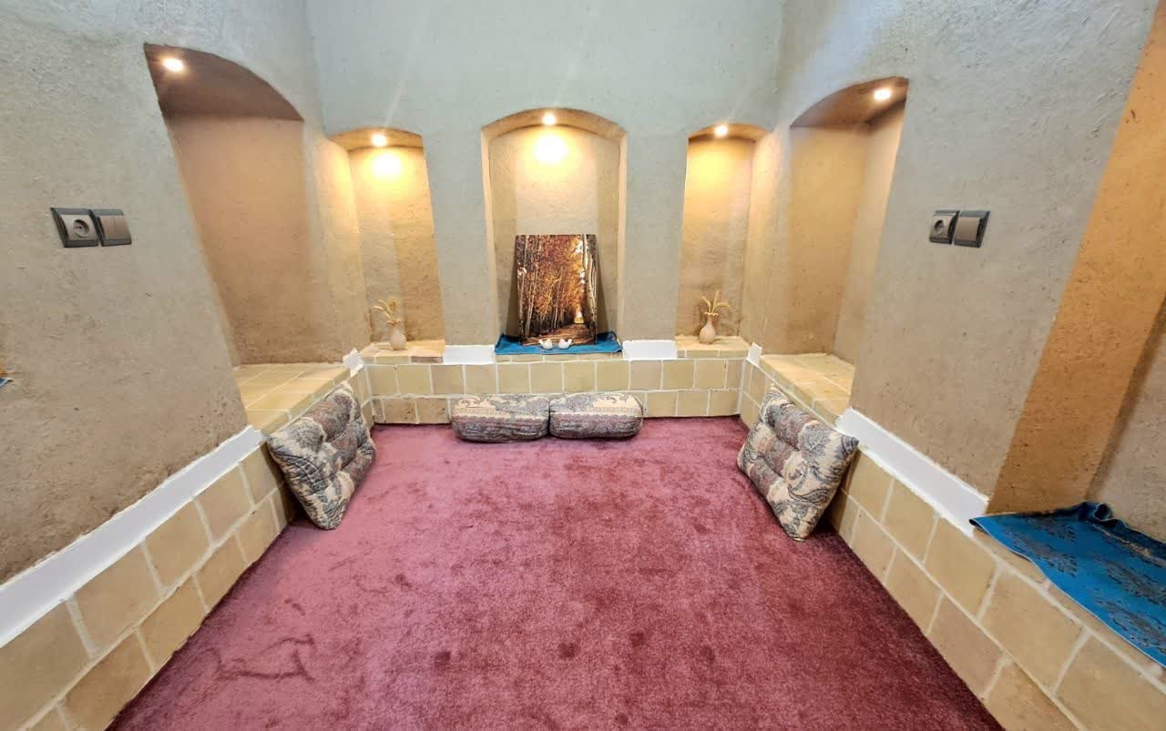 اجاره اتاق بومگردی در شهرطاد فلاورجان - عشق