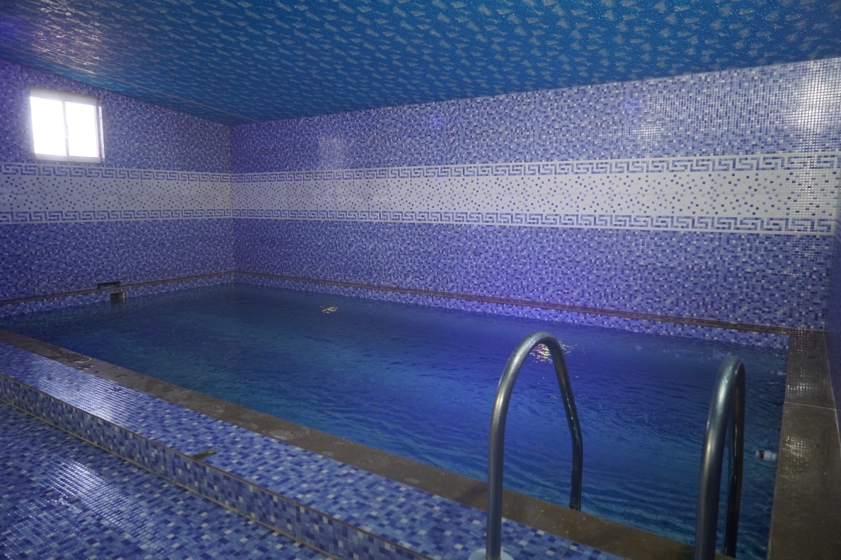 اجاره ویلا استخر آبگرم در طاهر آباد ساری - سه خواب