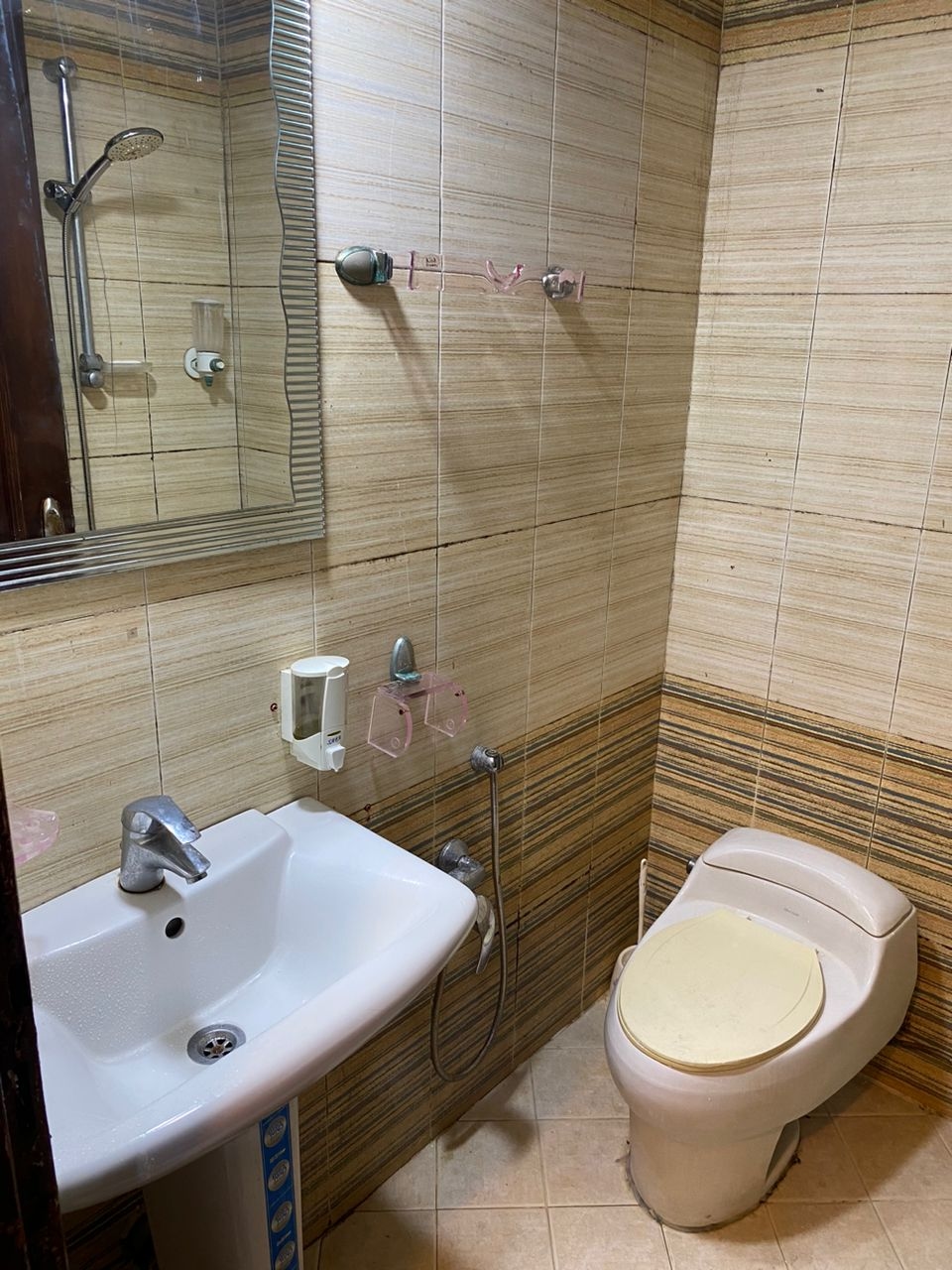 اجاره آپارتمان دوخواب در کیش - هیرمند 2 دو خوابه