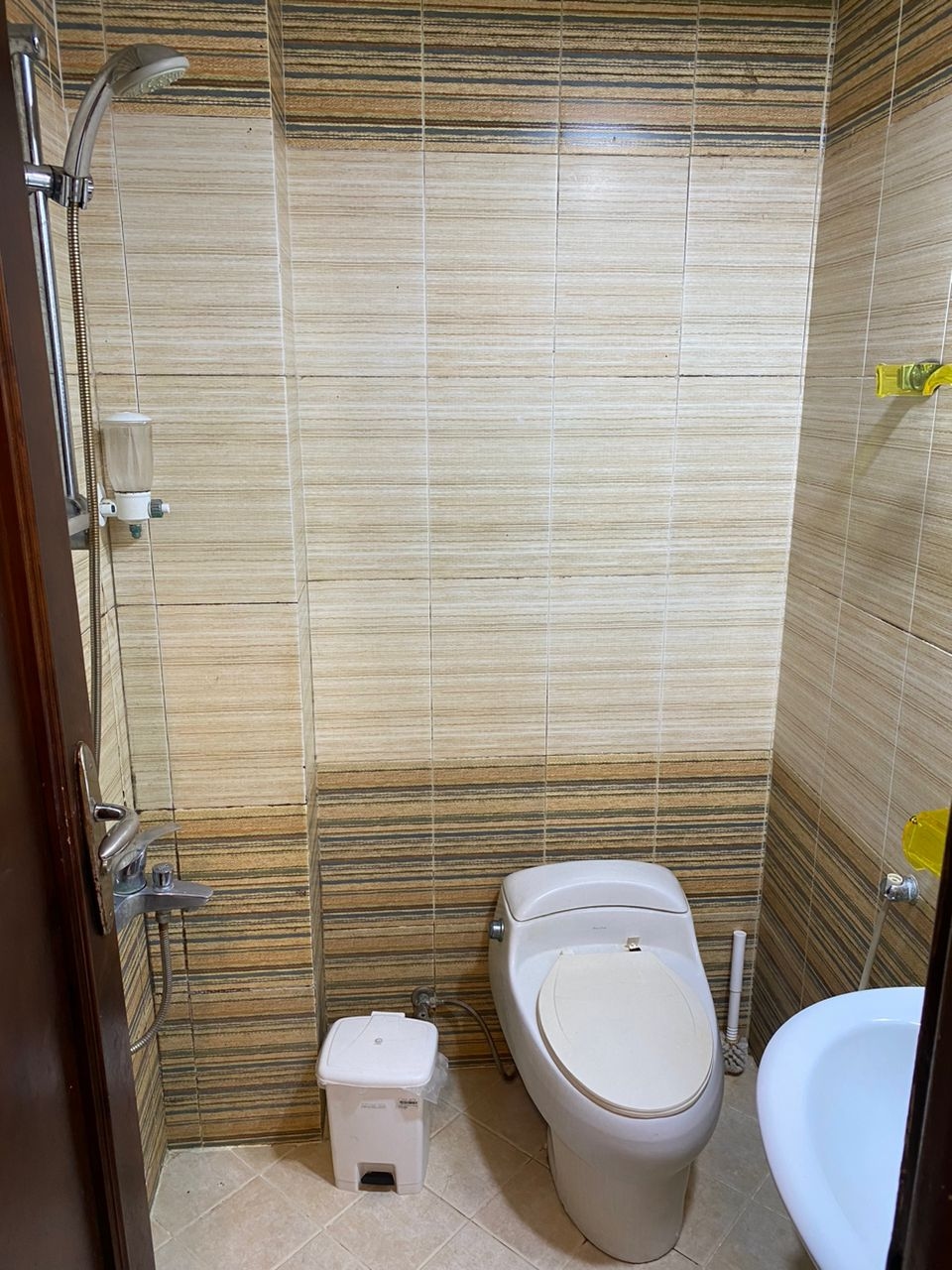 اجاره آپارتمان در کیش - هیرمند 3 دو خوابه