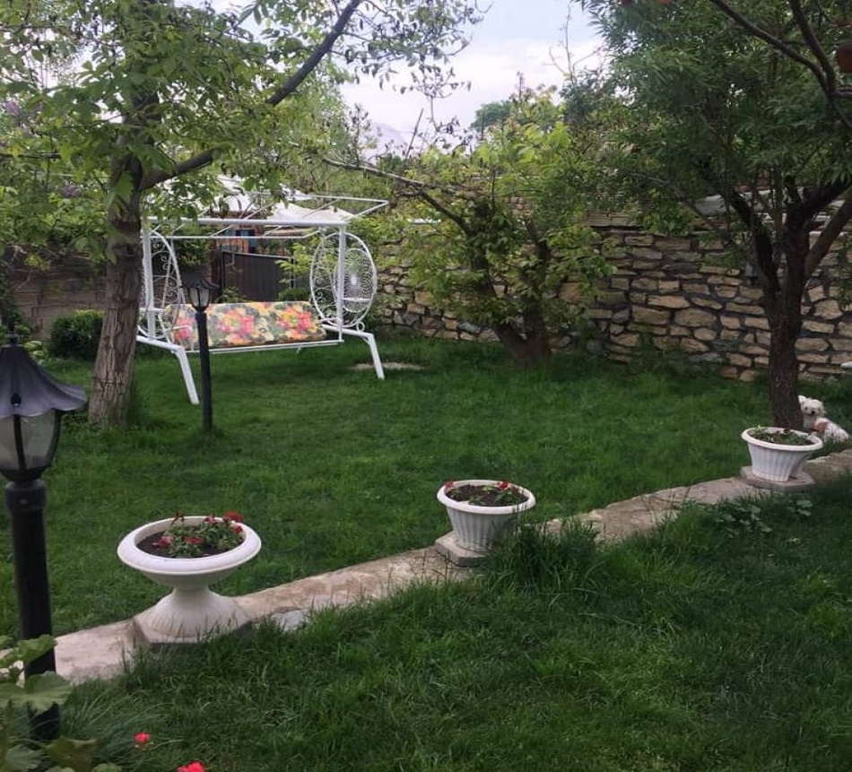 اجاره ویلا باغ در بلوار ارم - همدان