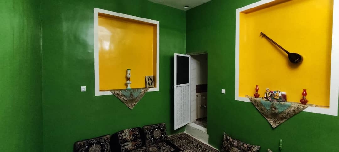 اجاره اتاق سنتی در کاج  اردل - زمرد