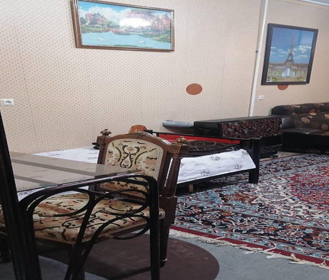 اجاره منزل مبله در 17 شهریور - سه تخته - همکف