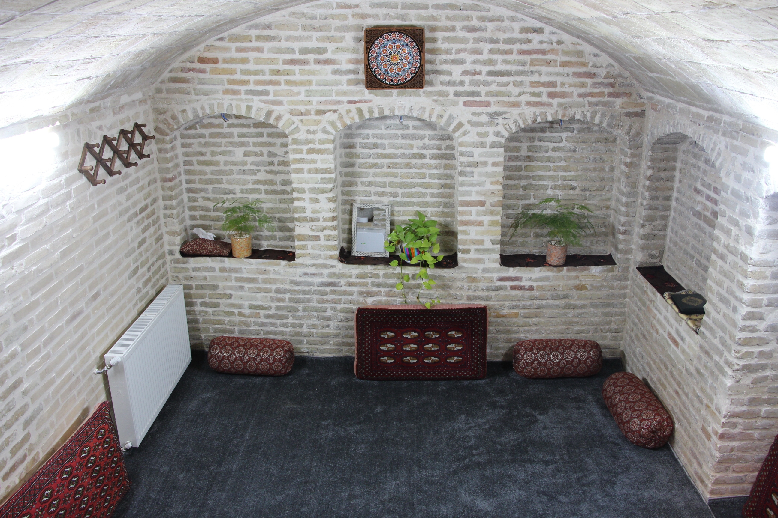 اجاره اتاق یک تخته در چهار مردان - شیراز