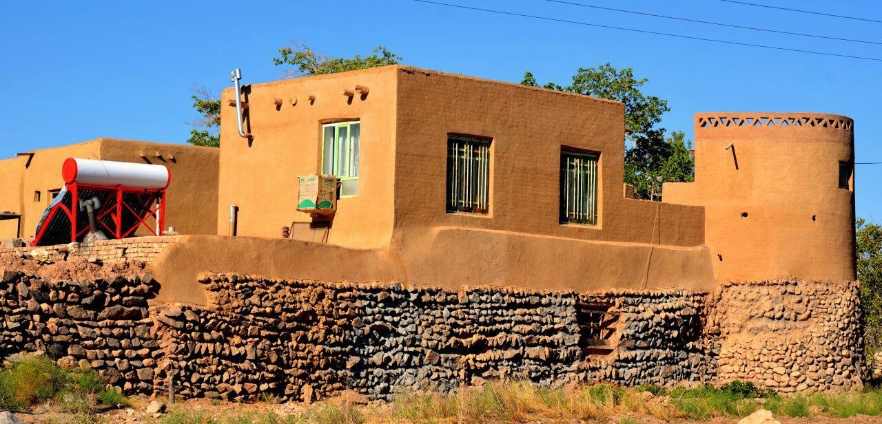 اجاره خانه سنتی در بیارجمند سمنان - اتاق کهن