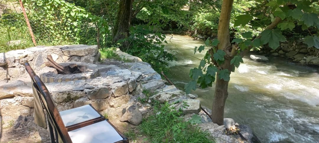 اجاره ویلا جنگلی لب رودخانه در روستای گیجاو اسالم - تالش