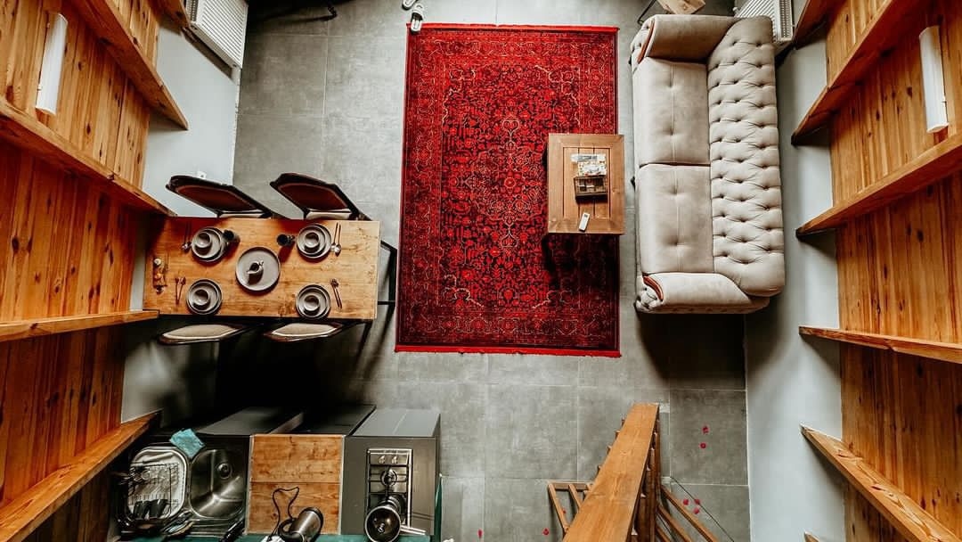 اجاره کلبه سوئیسی استخردار در سرخرود نزدیک به دریا