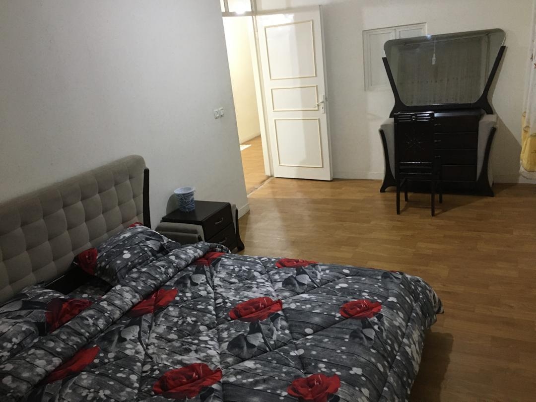 اجاره منزل ویلایی در بلوار شبلی سنندج - مبل کرمی