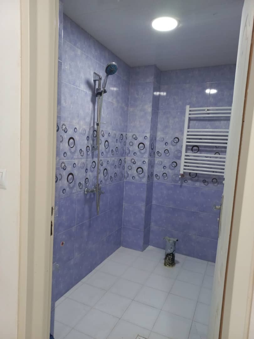 اجاره منزل مبله دوخوابه در خیابان نور تبریز - طبقه سوم