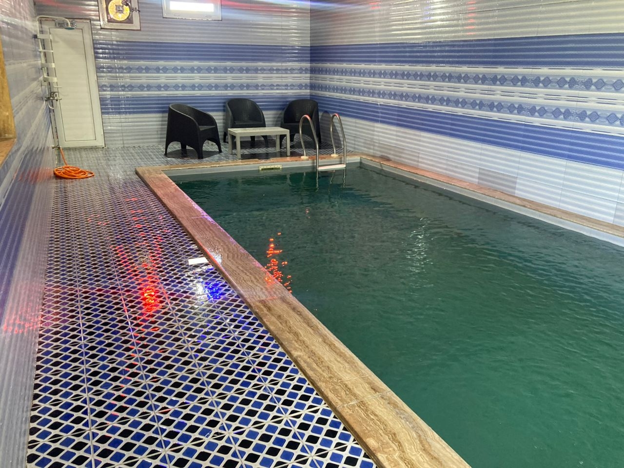 اجاره ویلا ساحلی با استخر آبگرم - ایلیا