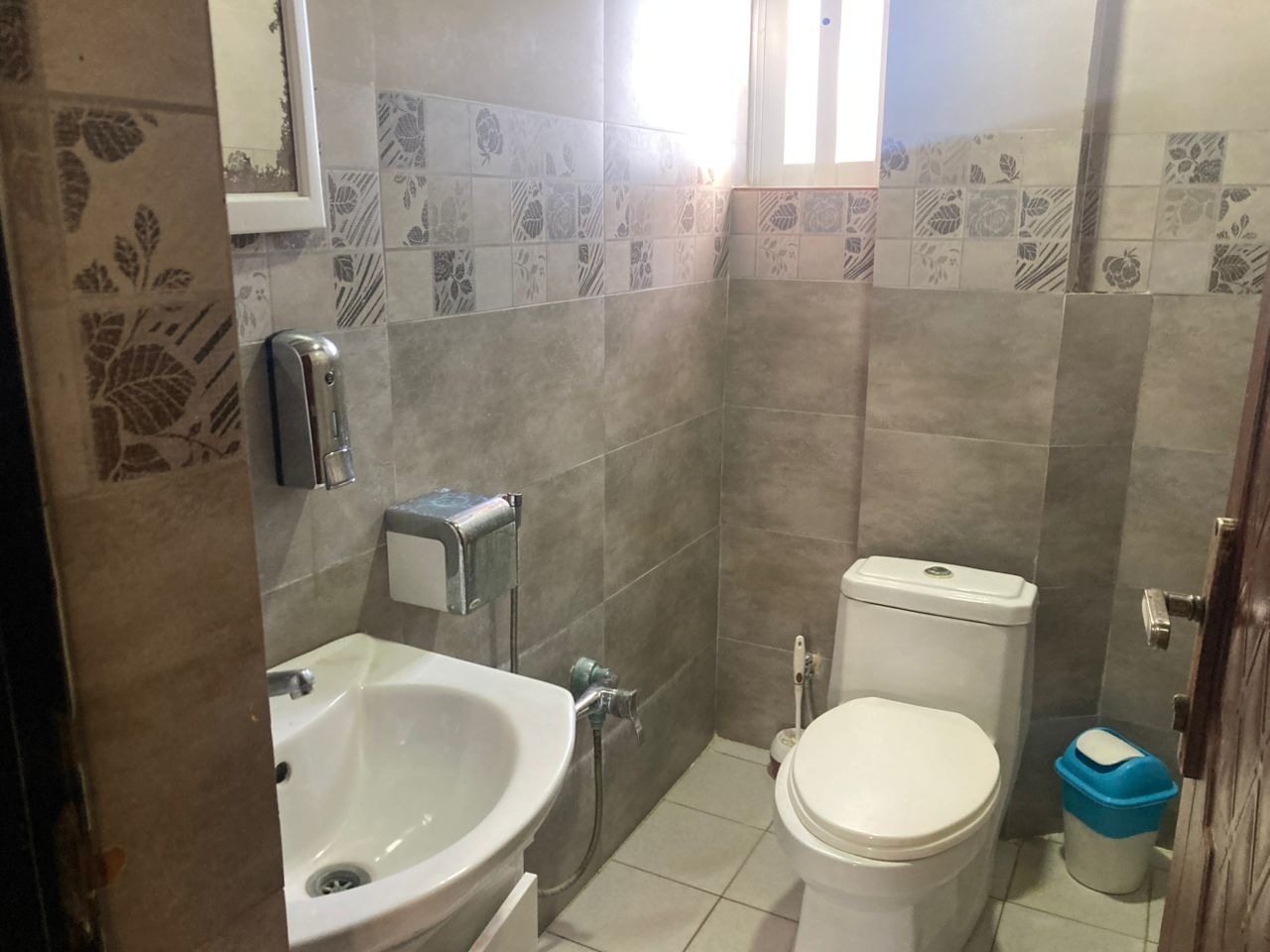 اجاره ویلا ساحلی با استخر آبگرم - ایلیا