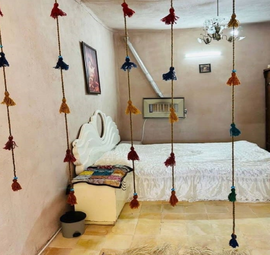 اجاره اتاق بومگردی در سمیرم اصفهان - اتاق مستر
