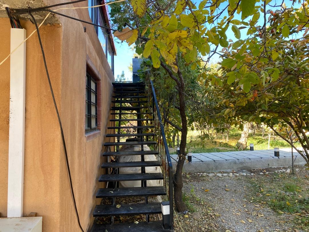 اجاره کلبه سوئیسی در جورگ