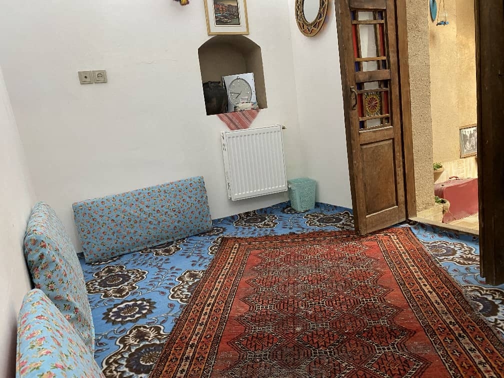 اجاره اتاق بومگردی در خیابان امام خمینی یزد- اتاق پستو