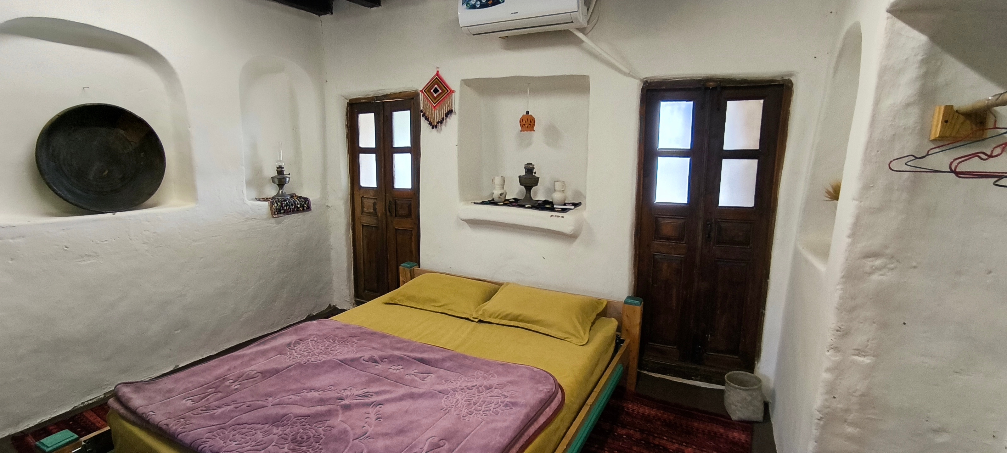 اجاره اقامتگاه سنتی در روستای چلاسر تنکابن - بیجار