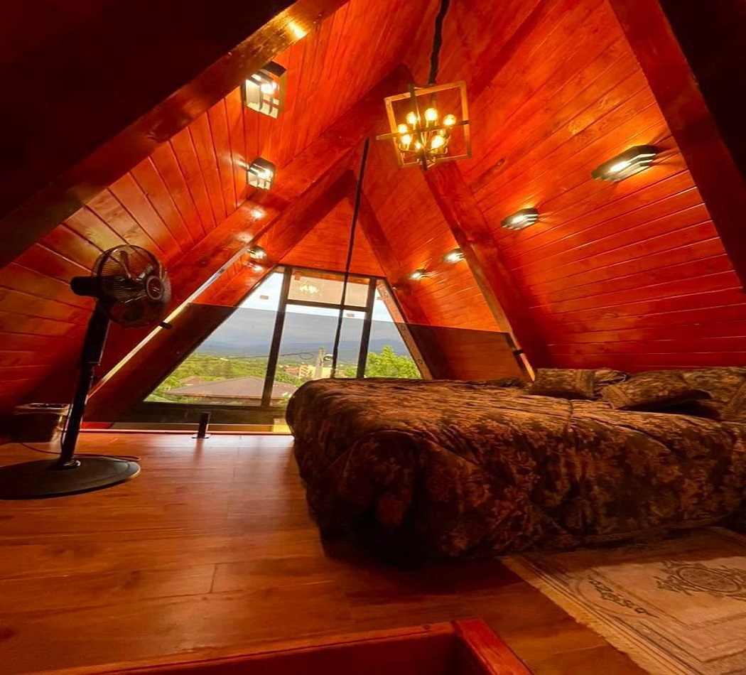 اجاره کلبه سوئیسی جکوزی دار در روستای شیردارکلا - شیرگاه