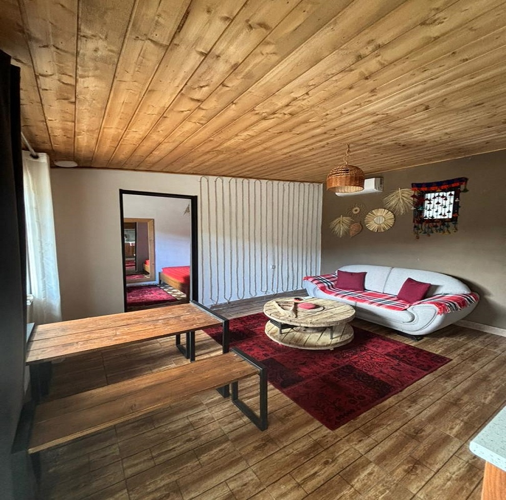 اجاره سوئیت ویلایی در منجیل - گیلان