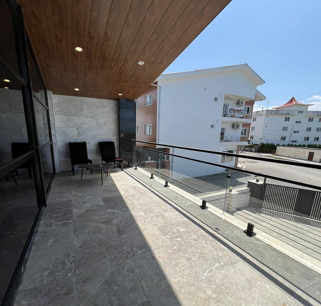 ویلا با استخر سرپوشیده آبگرم در هچیرود - گلبو