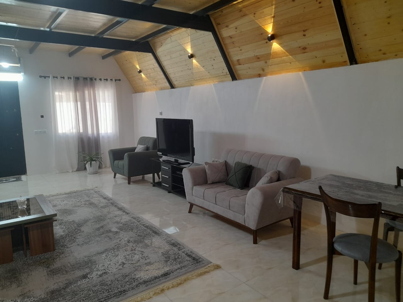کلبه سوئیسی پالم دوبلکس در قائم شهر - 2 خواب