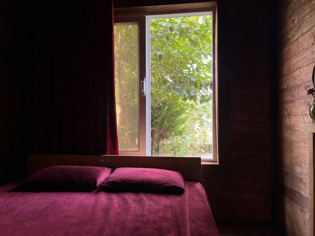 اجاره کلبه ساحلی در رودسر - 120 متری نما کلبه 