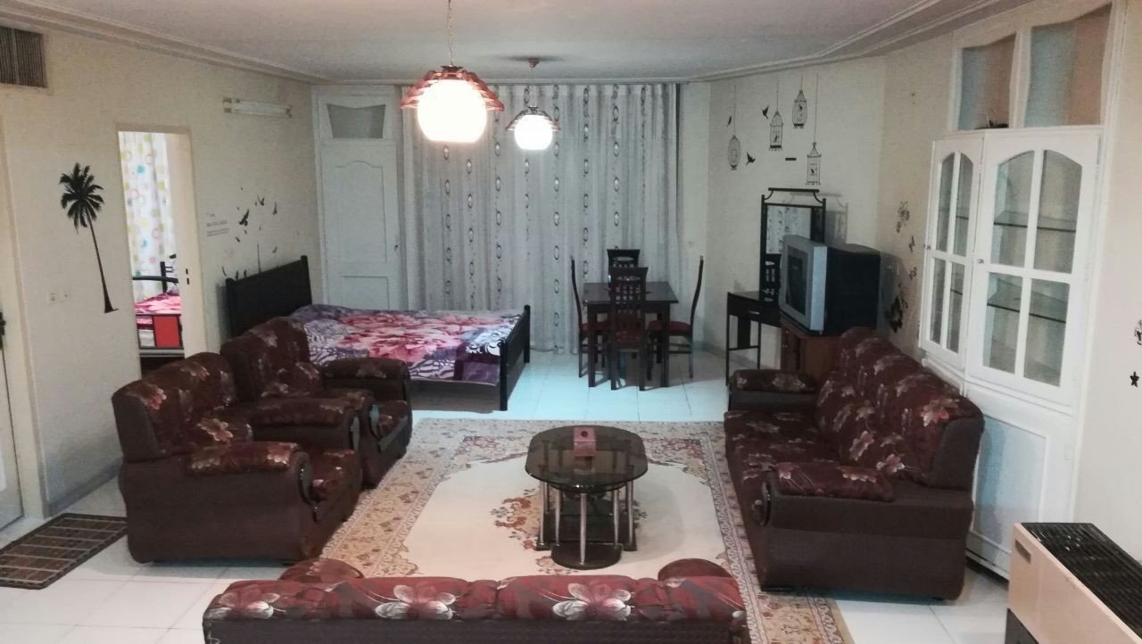 اجاره آپارتمان مبله در چهار باغ عباسی اصفهان -واحد 1 طبقه دوم