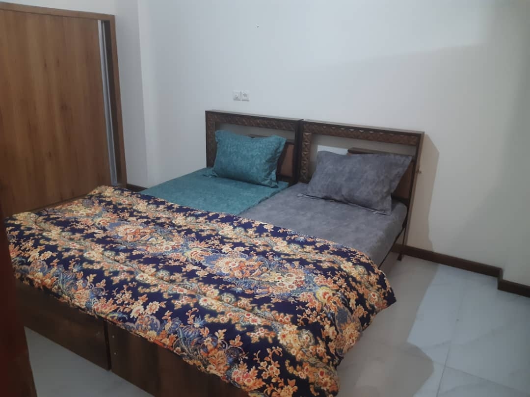 اجاره منزل آپارتمانی در بزرگمهر -دوخوابه طبقه دوم