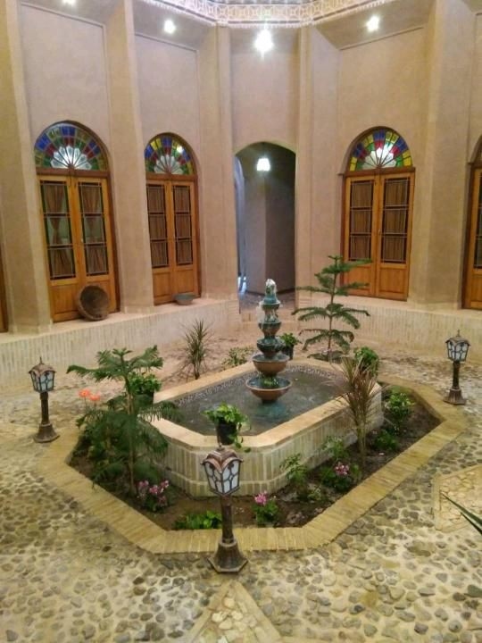 اجاره خانه سنتی در مبارکه تفت  - اتاق 1