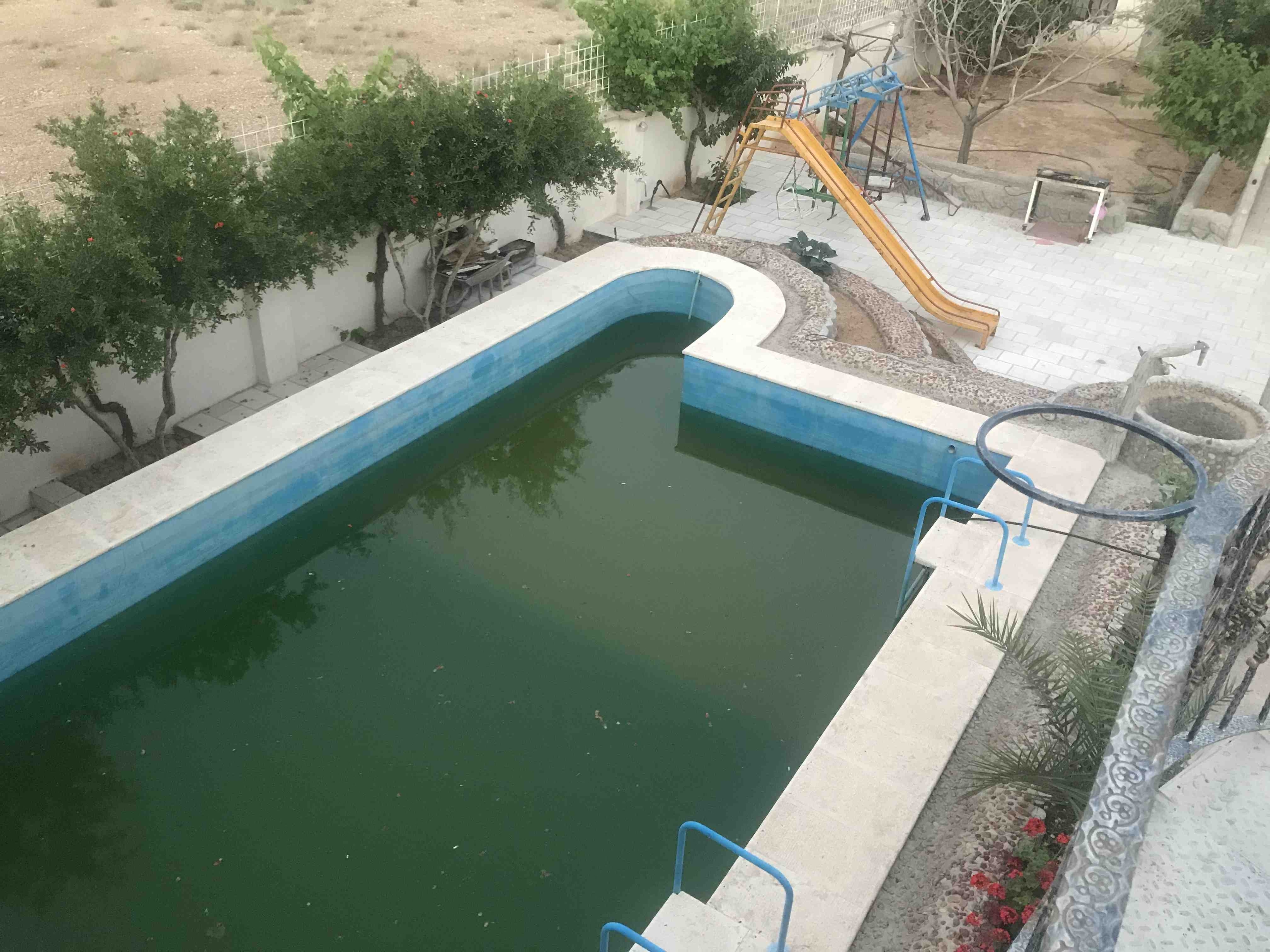 اجاره باغ و ویلا یک خوابه در قلات -طبقه ی دوم