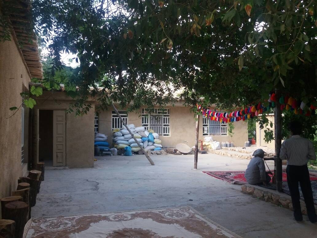 اجاره اتاق روستایی در بهشت مکان سپیدان 