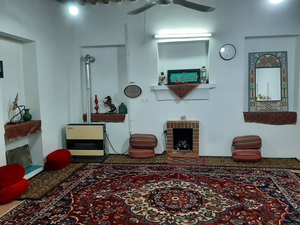 اجاره اتاق بوم گردی در کیان - اتاق3