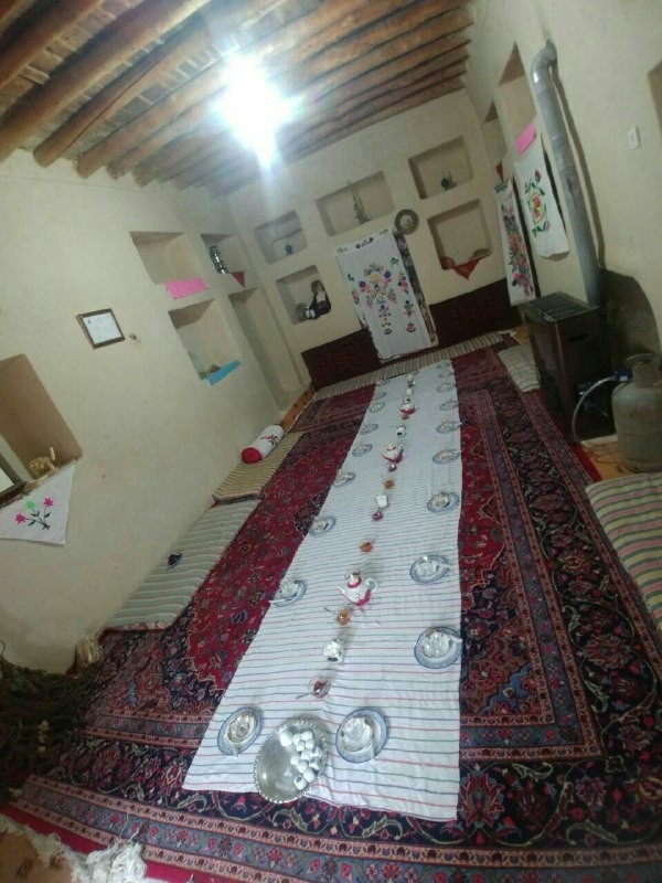 اجاره اقامتگاه بومگردی و اتاق سنتی در آزادشهر شاهرود - اتاق 1