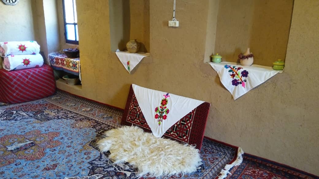 اجاره اقامتگاه بومگردی ومجتمع سنتی در آزادشهر شاهرود - اتاق 17