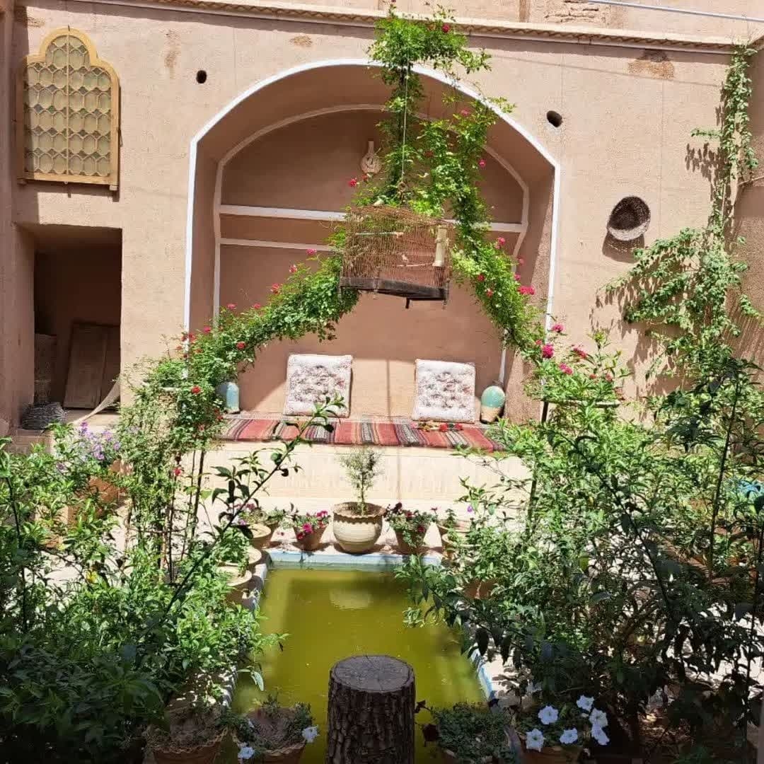 اجاره اقامتگاه سنتی در یزد - دوتخته سینگل