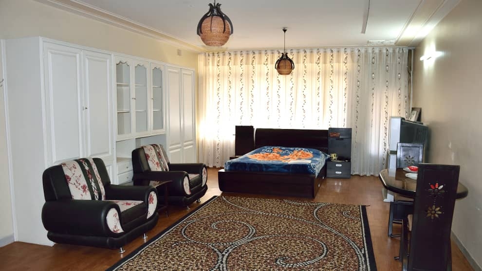 اجاره سوئیت مبله در شمس آبادی اصفهان-85 متری همکف