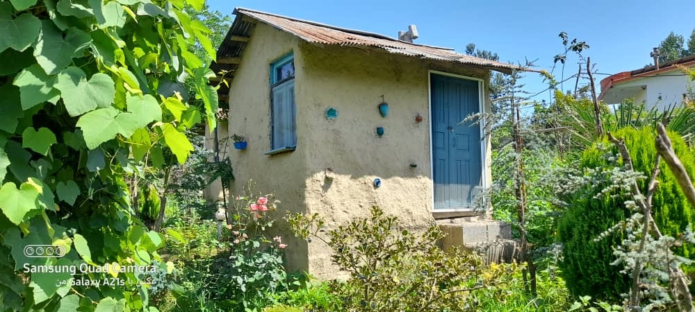 اجاره اتاق سنتی در جاده دو هزار تنکابن - 6 متر