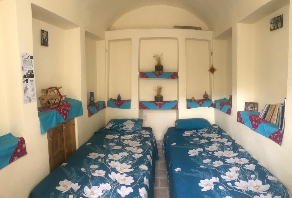 اجاره خانه سنتی در کمال الملک کاشان - سیرسور