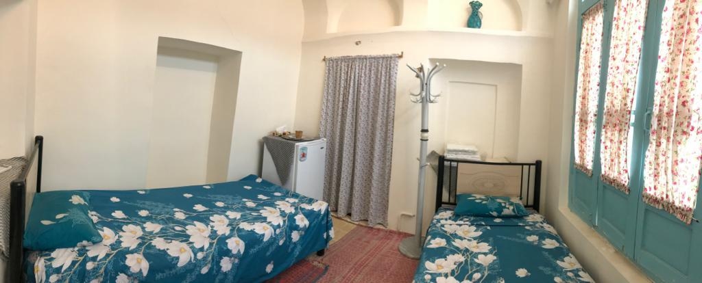 اجاره اقامتگاه بومگردی در کمال الملک کاشان - نیلوفر