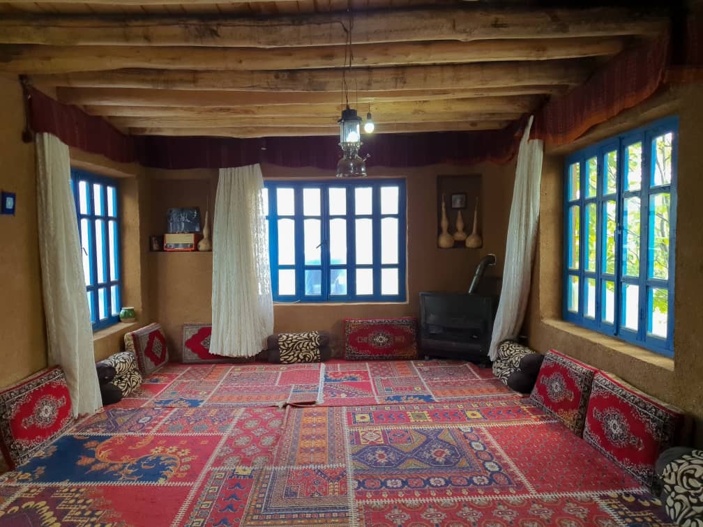 اجاره خانه روستایی در کانی سانان مریوان  - هلانه