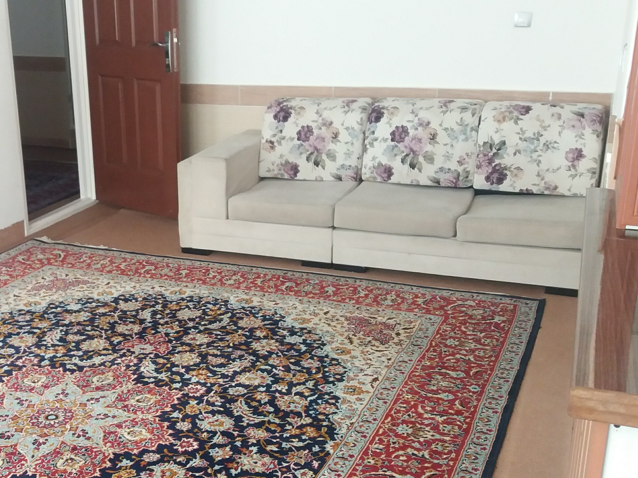اجاره منزل مبله تمیز در خیابان دانشگاه اردبیل 