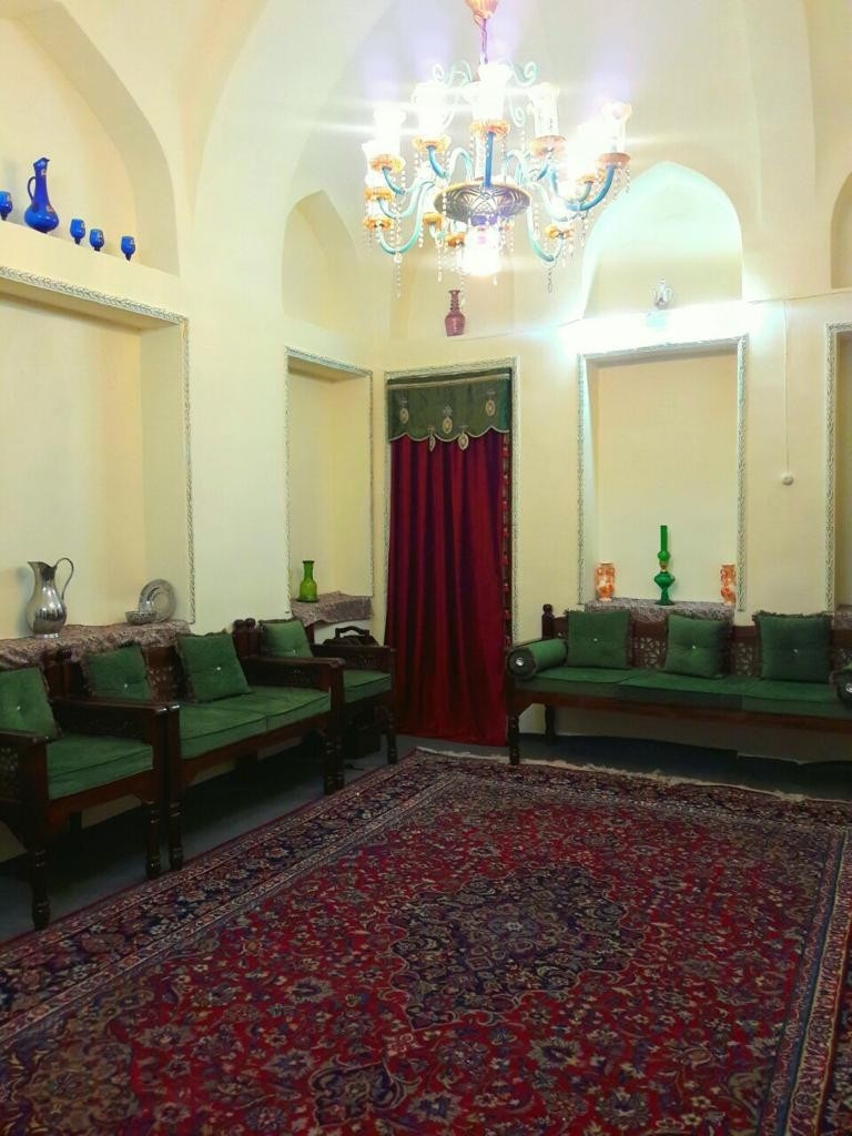 اجاره سوئیت سنتی در آتشگاه اصفهان - 6دری