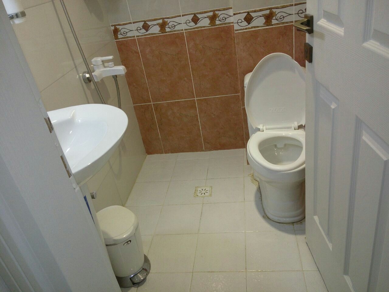 اجاره آپارتمان مبله شهرک صدف کیش - فاز2 - واحد چهار