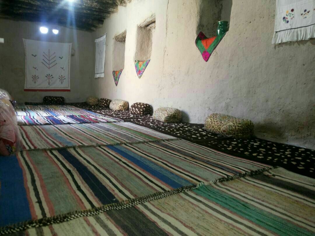اجاره خانه سنتی در لایزنگان داراب 