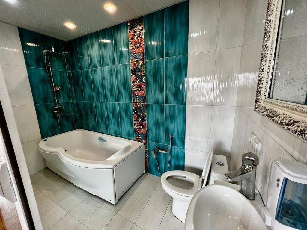 اجاره ویلا با استخرآبگرم در سفید تمشک