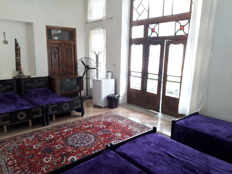 رزرو خانه سنتی 6تخته نزدیک میدان نقش جهان - شاهنشین