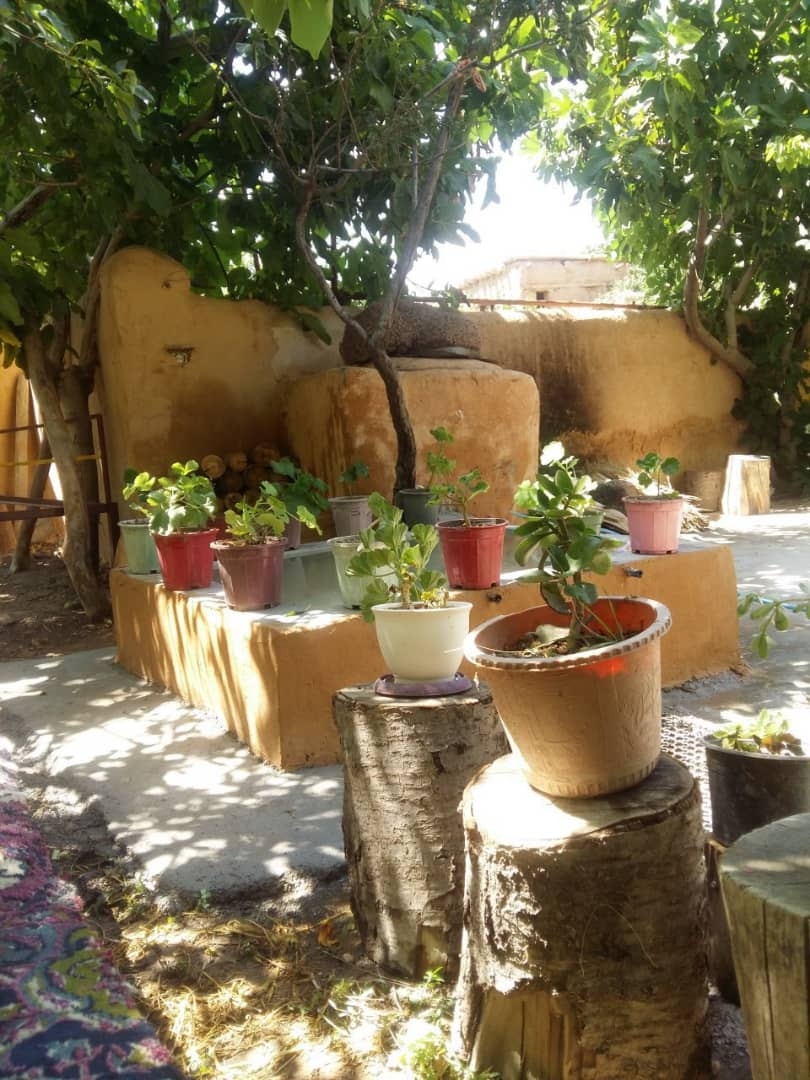 اجاره اتاق سنتی در روئین اسفراین 
