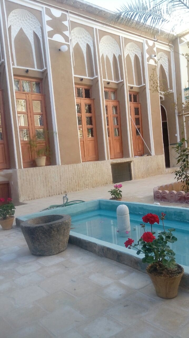 اجاره اتاق بوم گردی در یزد - اتاق7 ( چهار تخته)